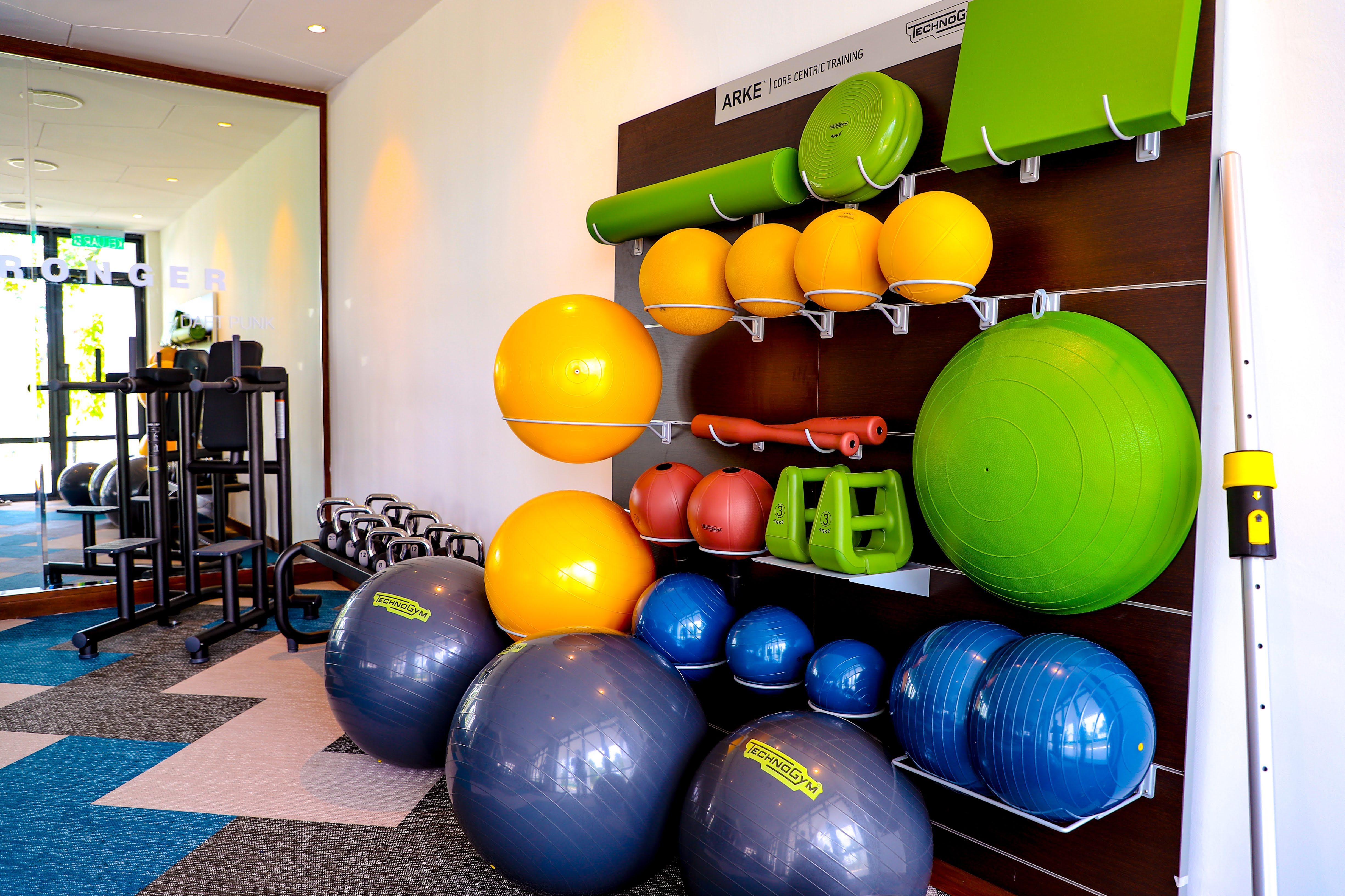 Hard Rock Hotel Desaru Coast Экстерьер фото Exercise balls